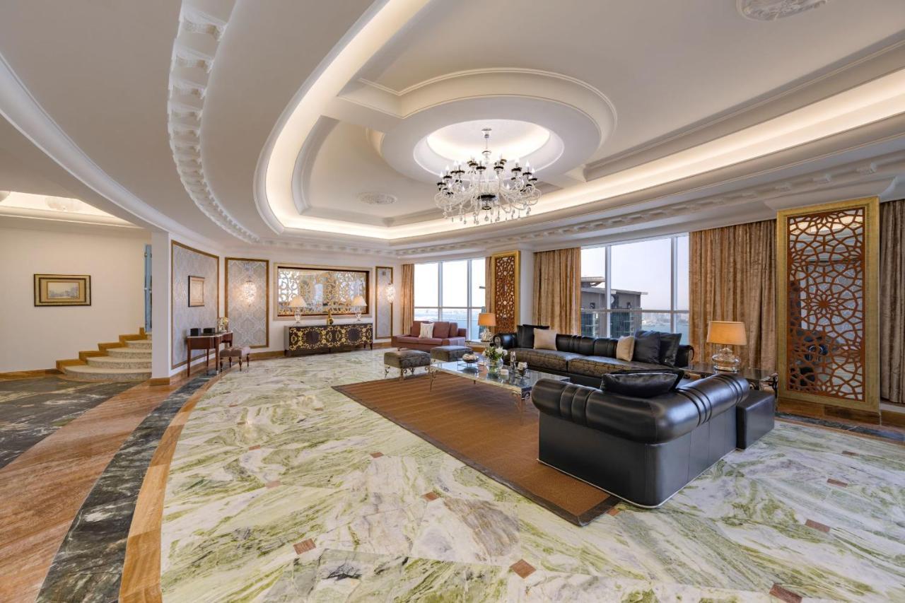 Dusit & - 5* Doha